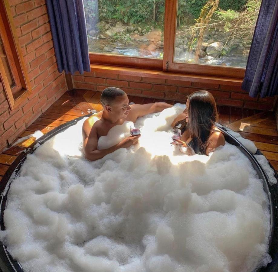 Lodge Agua Cristalina *